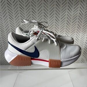 Nike Women’s GP Challenge Pro Tennis Shoes Summit White & Binary Blue